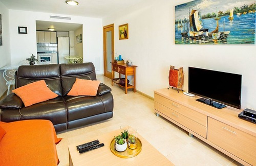 L'Eucaliptus Apartment | Exceptional Stay at Belvilla by OYO Eucaliptus with Pool