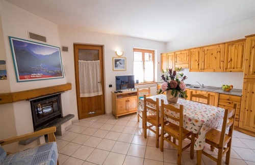 Antey-Saint-Andre Apartment | Discover Belvilla by OYO: Family-Friendly with Kitchenette