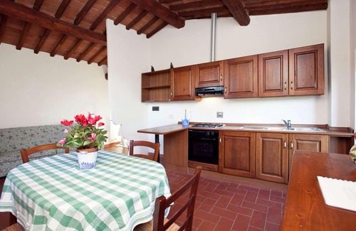 Greve in Chianti House | Serene Apartment with Garden and Pool - Guest Rated 9/10