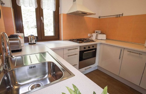 Val Maria-Pur House | Belvilla by OYO: Modern Holiday Home with Garden & Amenities