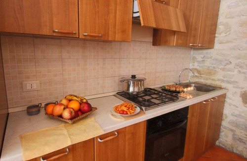 Apecchio Villa | Explore Belvilla by OYO Rosa Bianca with Pool & Breakfast