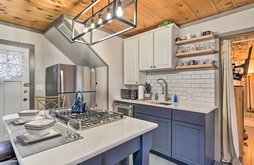Bemus Point Apartment | Stylish Chautauqua Lake Vacation Rental with Ocean Views