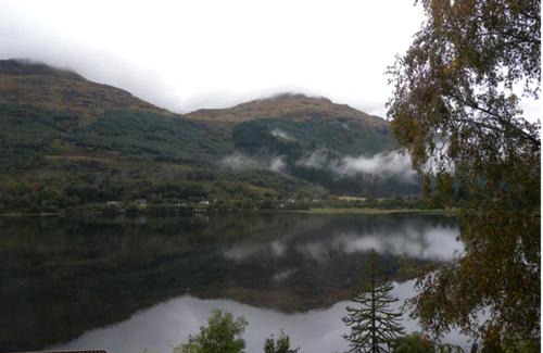 Arrochar Apartment | Experience Ben Arthur's Bothy with Oceanfront Views