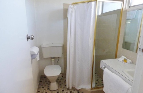 Forbes Hotel | Eco-Friendly Comfort at Ben Hall Motor Inn - Guest Rated 8.8