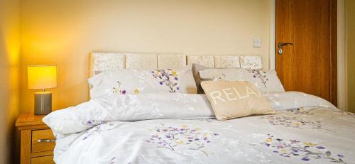 Fivemilebourne Apartment | Discover Ben Haven: Eco-Friendly Oceanfront Retreat