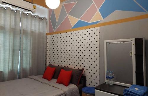 Ramkhamhaeng Apartment | Budget-Friendly Stay at Ben House with Great Reviews