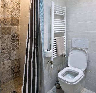 Bentivoglio House | Cozy Ben ti voglio B&B with Kitchen & Self Check-In