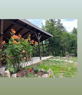 Capalnita Apartment | Exceptional Bencekerti Kulcsosház: Family-Friendly Retreat