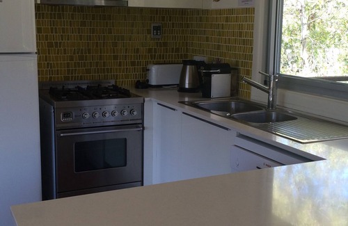 Bendalong House | Inviting Bendalong Beach House with Family-Friendly Amenities