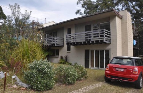 Bendalong House | Inviting Bendalong Beach House with Family-Friendly Amenities