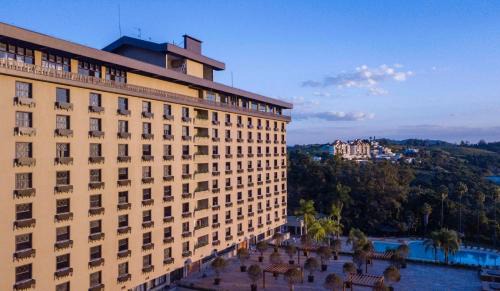 Aguas de Lindoia Hotel | Family-Friendly Bendito Cacao Resort with Oceanfront Views