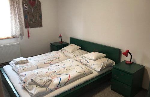 Dusniky Bed & Breakfast | Pet-Friendly Retreat at Bendovský dvůr - Rated 9/10