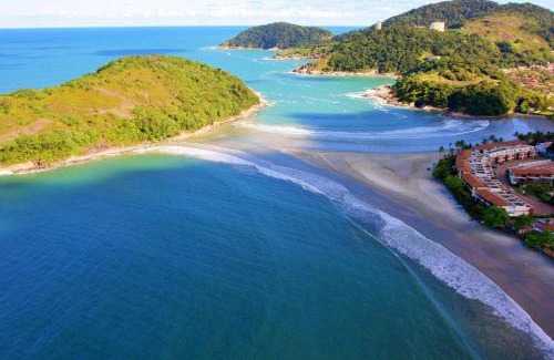 Balneario Praia do Pernambuco Hotel | Oceanfront Bliss at Bene Beach - Pousada Guarujá