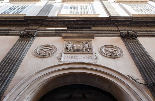 Naples City Centre Apartment | Stunning Benedetto Croce Apartment with Spectacular Views