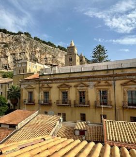 Old Town Apartment | BeNevra Apartment