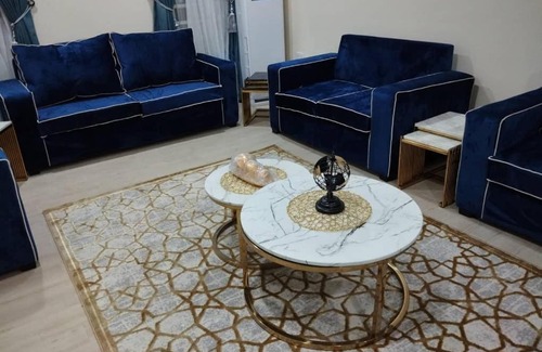 Uyo Apartment | Explore Bengys Suites: Family-Friendly with Pool Access