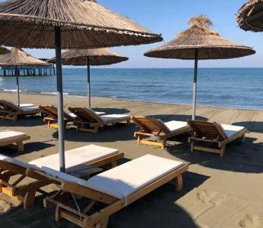 Qerek Ski Chalet | Top-Rated Beni Rooms Tale: Oceanfront with Private Beach