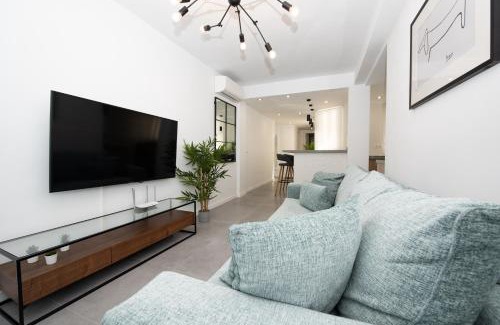 El Ejido Apartment | Elegant Oceanfront Stay at Benigno Premium Center