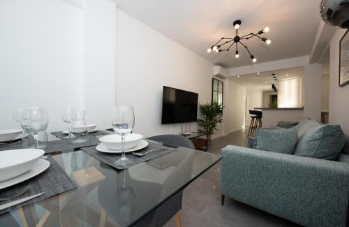 El Ejido Apartment | Elegant Oceanfront Stay at Benigno Premium Center