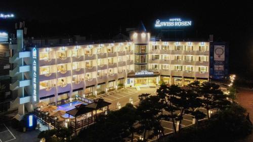 Gyeongju Hotel | Relaxing Oceanfront Stay at Benikea Swiss Rosen Hotel