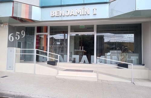 San Salvador de Jujuy Apartment | Exceptional Benjamin I: 4-Star Hotel with Spa & Breakfast