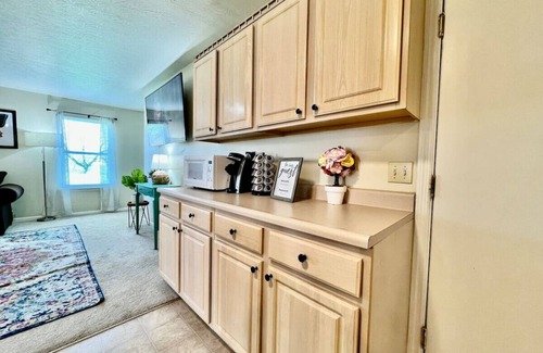 Monroe House | Discover Benji's House by the Lake - Pet Friendly Getaway