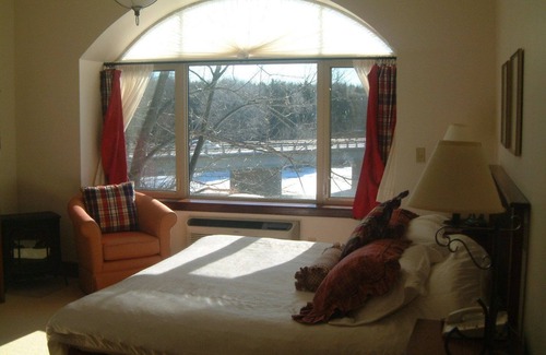 Ashfield-Colborne-Wawanosh Hotel | Relax at Benmiller Inn & Spa: Pool, Restaurant & Eco-Friendly