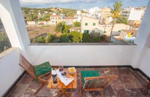 Felanitx Apartment | Discover BENNÁSSAR 2: Pet-Friendly, Breakfast Included