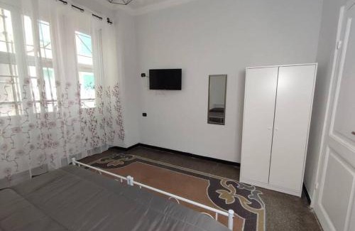 Sestri Ponente Apartment | Exclusive Benny Apartment with 3 Bedrooms Near Genova Airport