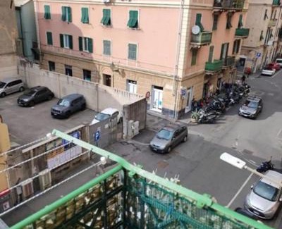 Sestri Ponente Apartment | Exclusive Benny! Apartment with Balcony & Pet Friendly