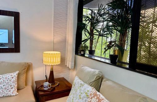 Pali Hill Apartment | Comfortable Stay at Benston 203, Bandra West by Connekt Homes