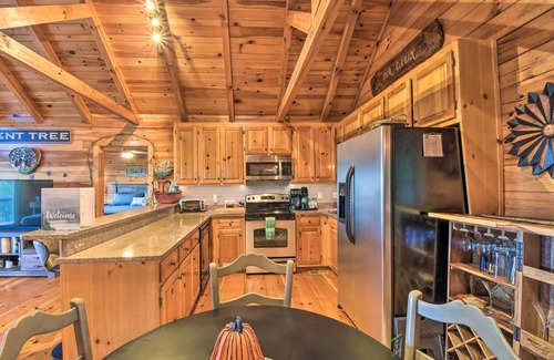 Tate Cabin | Inviting Bent Tree Cabin with Pool & Mountain Views