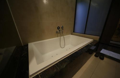 Beomil-dong Hotel | Discover Comfort at Beomil Brown Dot Hotel with Breakfast