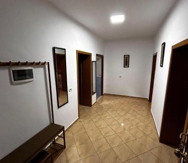 Berat House | Berat FoxHouse