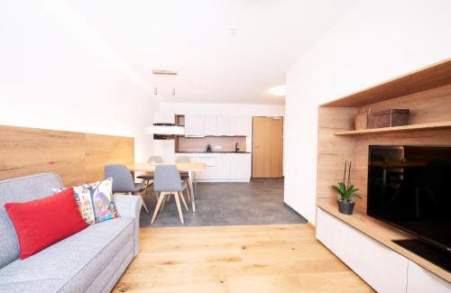 Faschina Apartment | Top-Rated Berg Aparts Faschina with Family-Friendly Amenities