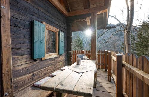 Ebbs House | Hiking Retreat at Berg'k'hütte im Kaisertal - Pet Friendly!