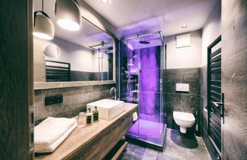 Grossarl Hotel | Experience Berg-Leben: Oceanfront Bliss with Spa Access