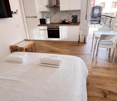 San Benedetto di Lugana Apartment | Family-Friendly Bergamini 23 Apartments with 9.8/10 Rating