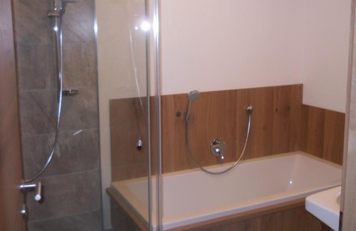 Sankt Veit in Defereggen Apartment | Pet-Friendly Bergappartement Talblick with Breakfast & Kids' Fun