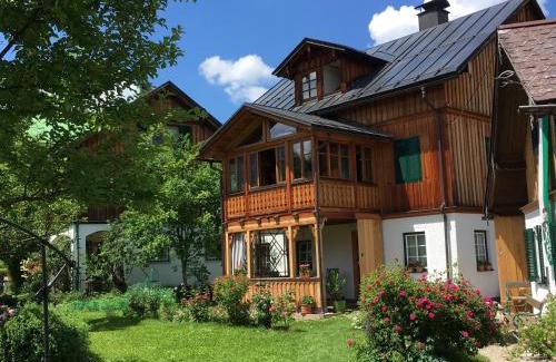 Altaussee House | Guest Rated 9/10: Bergarbeiterhäuser with Family-Friendly Amenities
