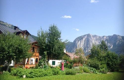Altaussee House | Guest Rated 9/10: Bergarbeiterhäuser with Family-Friendly Amenities