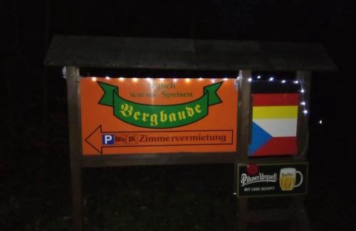Suhl House | Cozy Bergbaude Albrechts: Pet-Friendly Retreat with Breakfast