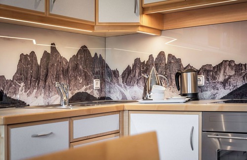 Funes Apartment | Experience Bergblick - Apartment Fichte with Stunning Views