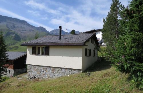 Arosa Apartment | Family-Friendly Bergblick with Perfect 10/10 Guest Ratings