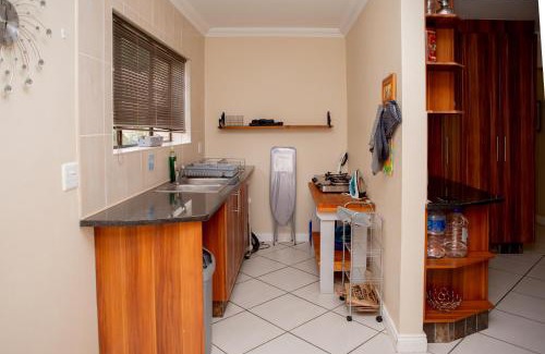 Kareeberg House | Bergbries