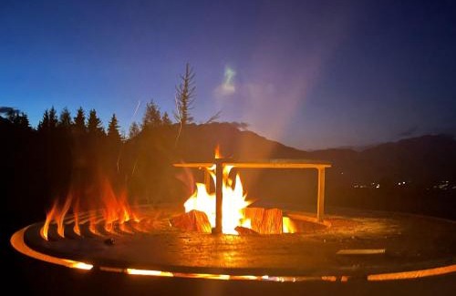 Pruggern Ski Chalet | Discover Bergchalet Dein Paradies: 4-Star Pet-Friendly Retreat