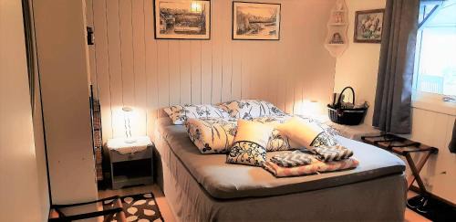 Forde House | Discover Berge & Laila's Private Apartment Getaway