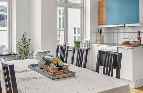 Bergen City Centre Apartment | Bergen's Cozy Retreat: Family-Friendly Getaway Awaits