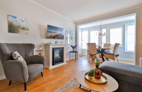 Binz Apartment | Oceanfront Family Retreat at FeWo Bergen - Guest Rated 10/10