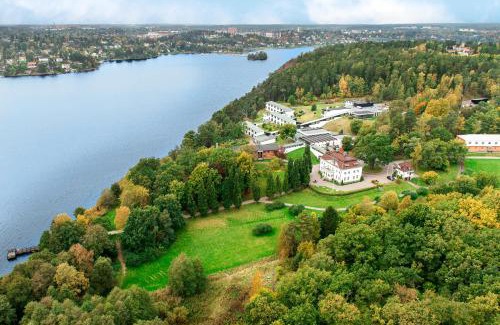 Bergendahl Hotel | Discover Bergendal: Pet-Friendly Retreat with Spa & Pool